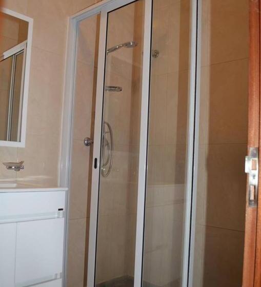 اتاق اکونومی, Casa Xoxo