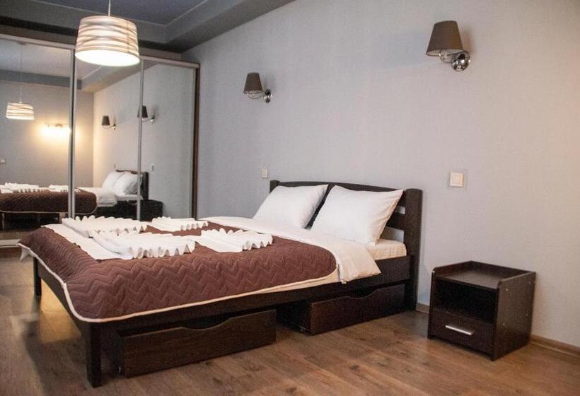 سوییت لوکس, Prestige Apartments Kalnyshevskogo