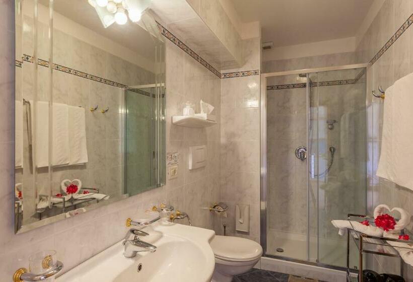 غرفة أساسية, Residence Mavie