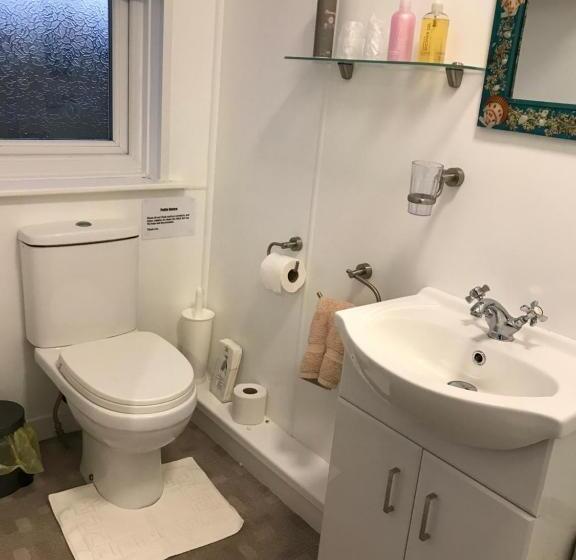 Семейный Номер, White Heather Guest House