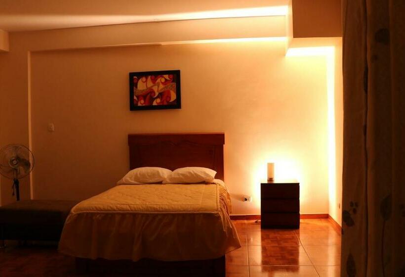 غرفة قياسية, El Parral Suite