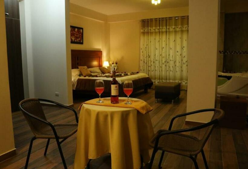 جناح, El Parral Suite