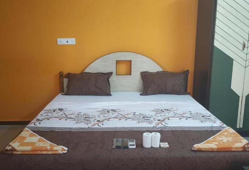 经济房, Nakshatraa Guest House