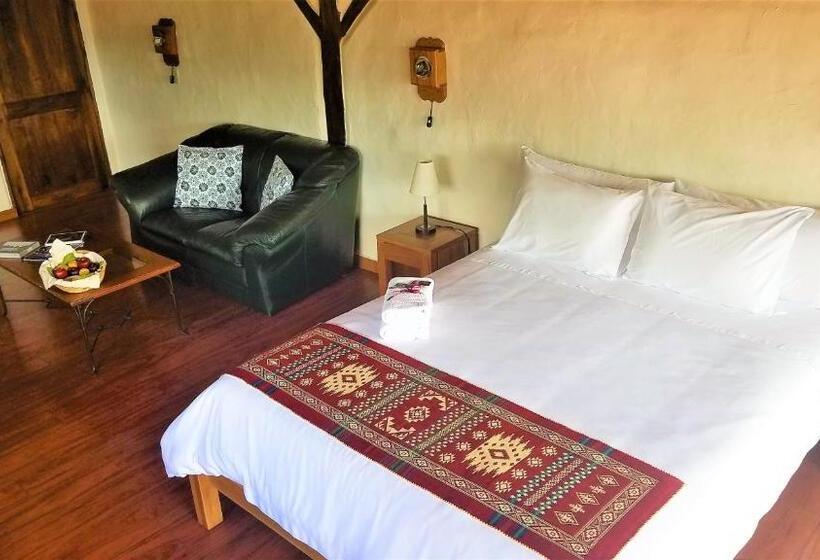 발코니가 있는 4인용 스탠다드 룸, Ilatoa Lodge