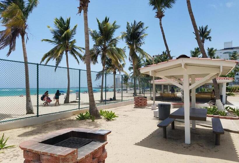 آپارتمان 1 خوابه با چشمانداز دریا, Marbella Del Caribe Isla Verde Beachfront