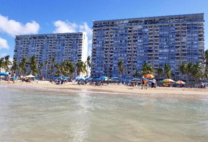 آپارتمان 1 خوابه با چشم‌انداز دریا, Marbella Del Caribe Isla Verde Beachfront