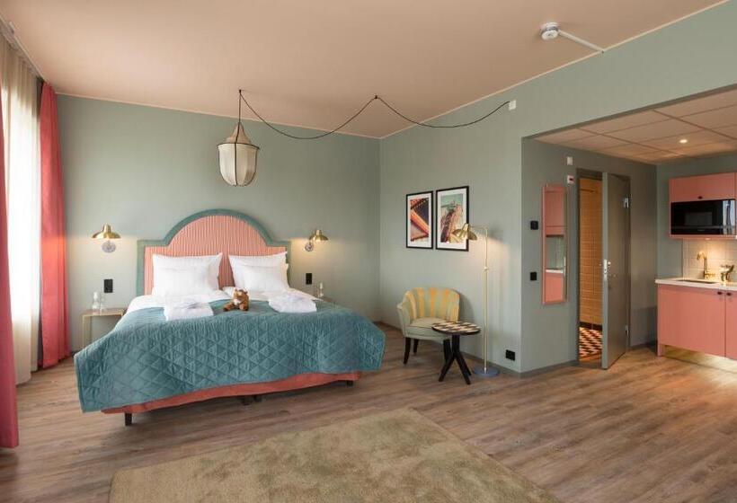 Студия Стандарт, Best Western Plus åby