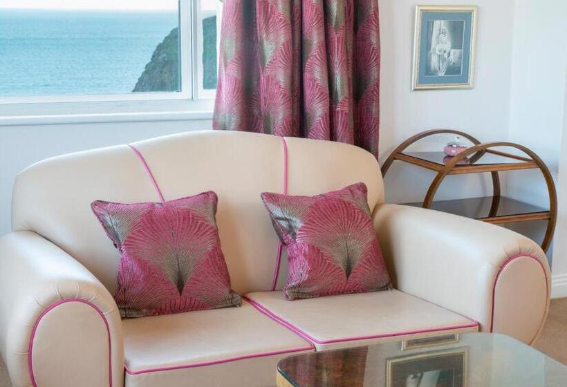 Люкс, Burgh Island
