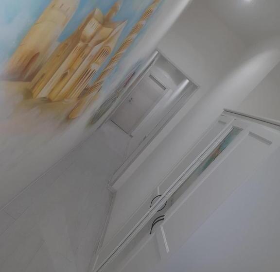 Номер Стандарт, Bed Rho Stazione