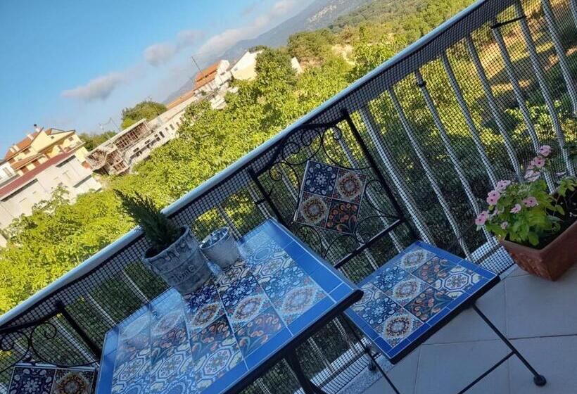 Quarto Deluxe, Locanda 130