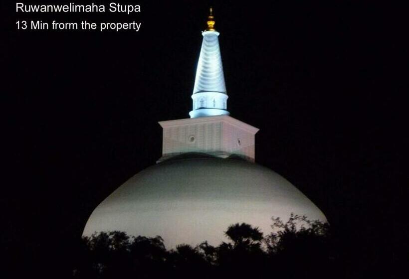 Семейный Номер Deluxe, Four Points Resort   Anuradhapura
