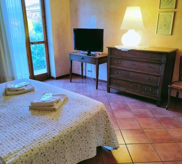 Апартаменты 1 Спальня, B&b Madama Granèt