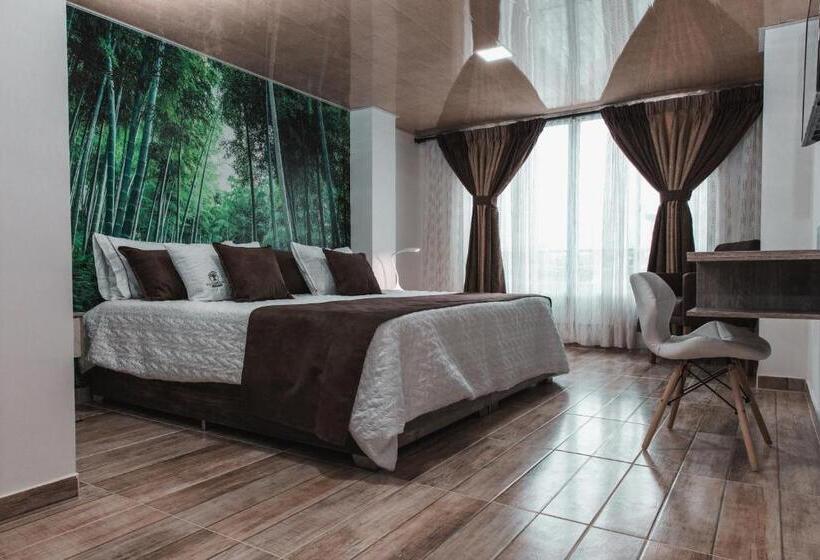 Семейный Номер Совместный Санузел, Pachamama Spa