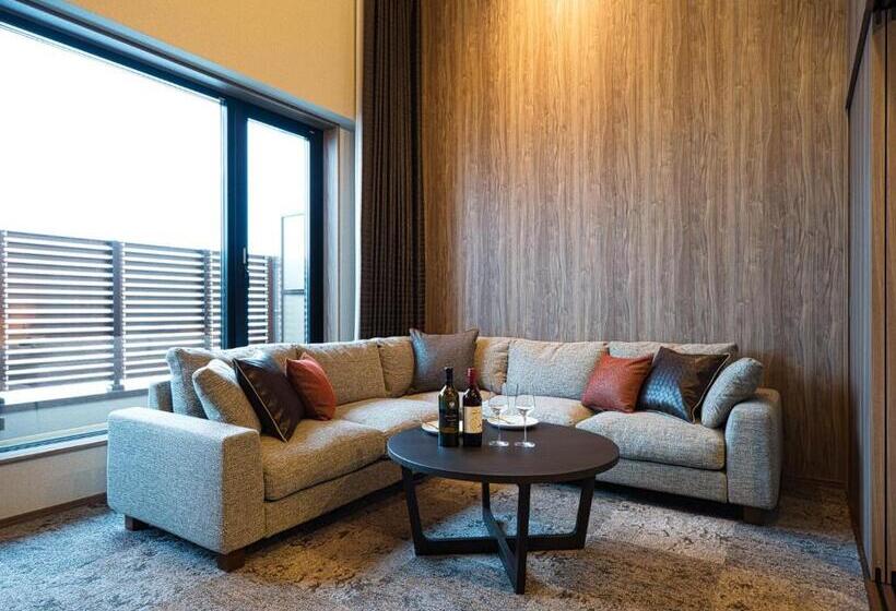 اتاق لوکس, Winery Hotel And Condominium Hitohana