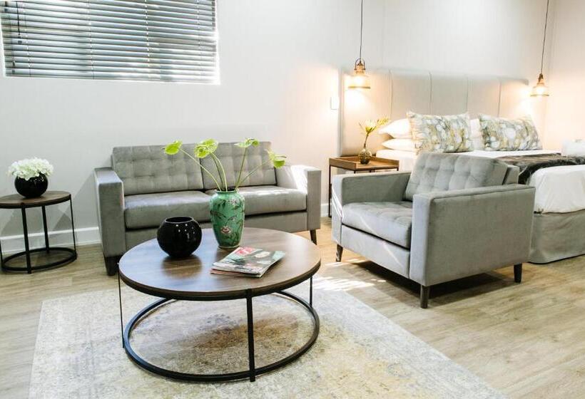 패밀리 룸, 30 On Whites Guesthouse