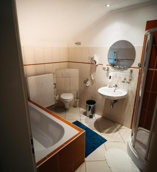 Apartamento 1 Dormitório, Am Bahnhof