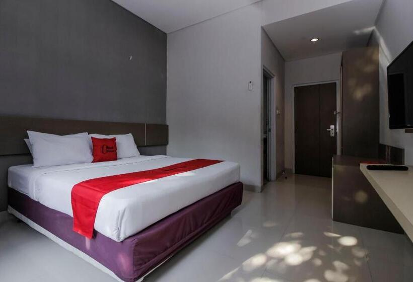 Номер Стандарт, Reddoorz Near Goa Sunyaragi