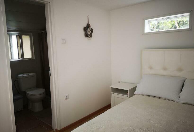 Люкс, Hostel Das Flores