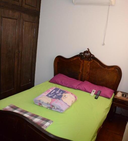 اتاق لوکس, Albergue Econômico