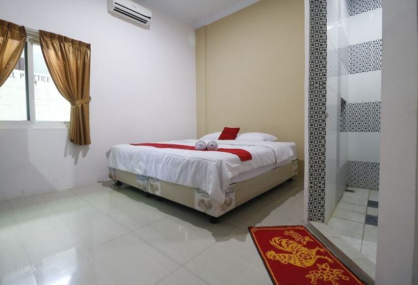 Номер Стандарт, Reddoorz @ Jalan Krakatau Medan