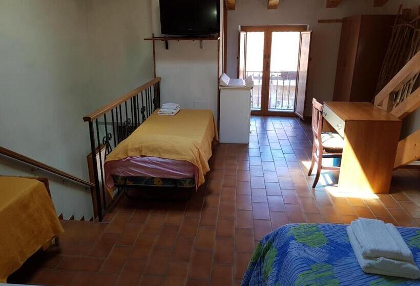 Четырехместный Номер Классик, Locanda Aria Del Re
