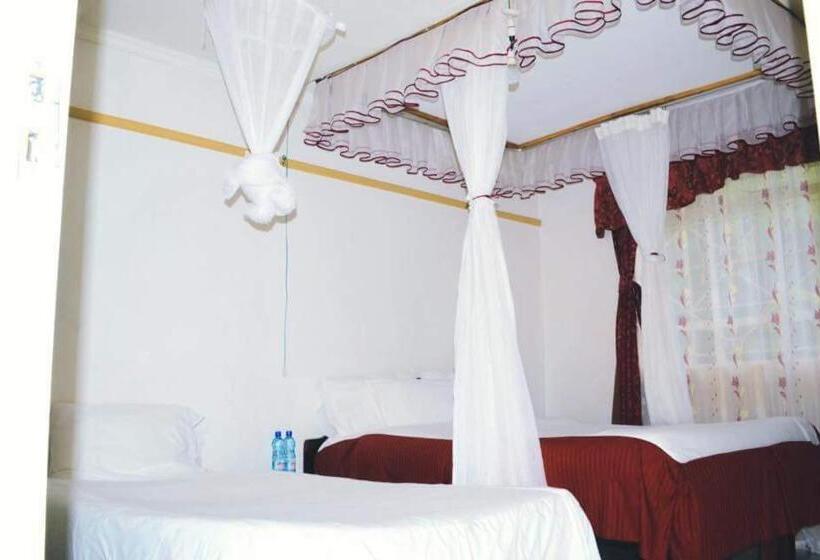 2 Bedroom Apartment, Salient Guest House