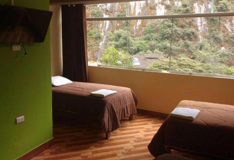 חדר סטנדרט לארבעה, Mapi Gardens Machupicchu B&b