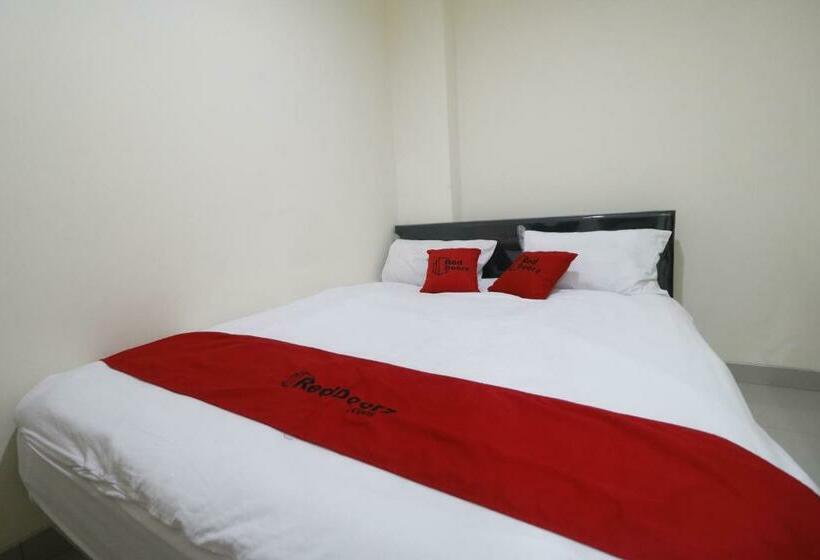 Номер Стандарт, Reddoorz Plus Near Mall Ciputra Jakarta