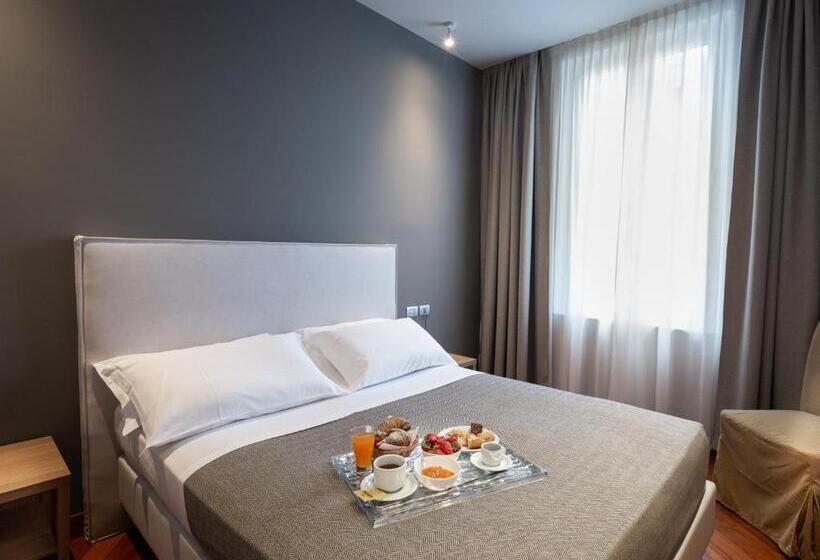 سوییت جونیور, Hnn Luxury Suites