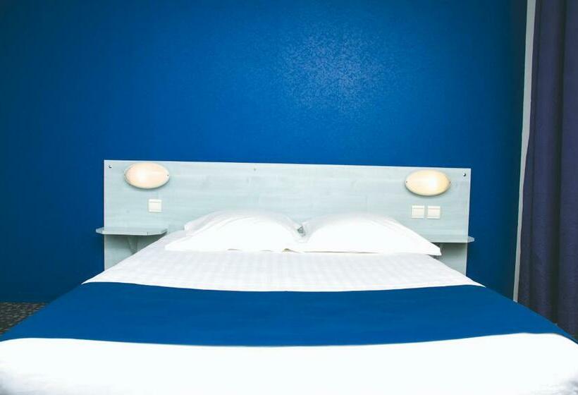 اتاق استاندارد یک نفره, Le Cesar