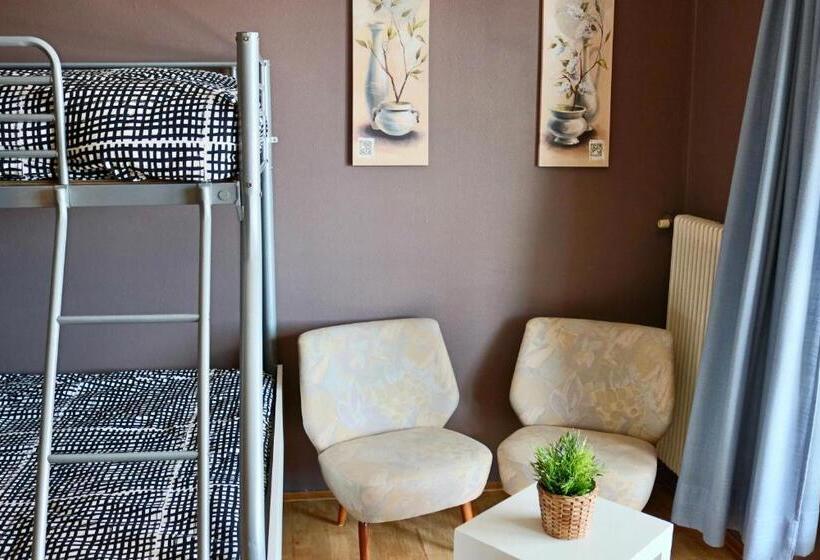 Семейный Номер Вид на Горы, Pension Kärnten