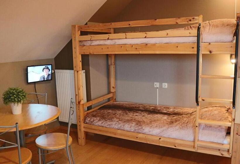 Семейный Номер, Pension Kärnten