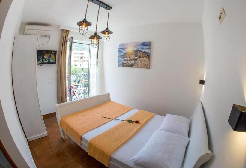 اتاق استاندارد با بالکن, Villa Dieden