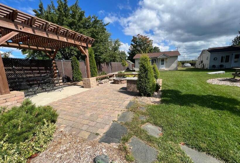 Стандартный Номер Кровать Кинг, Pleasant Valley Resort
