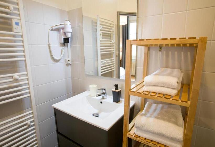 Трехместный Номер Классика, Chambres Chez Laurence