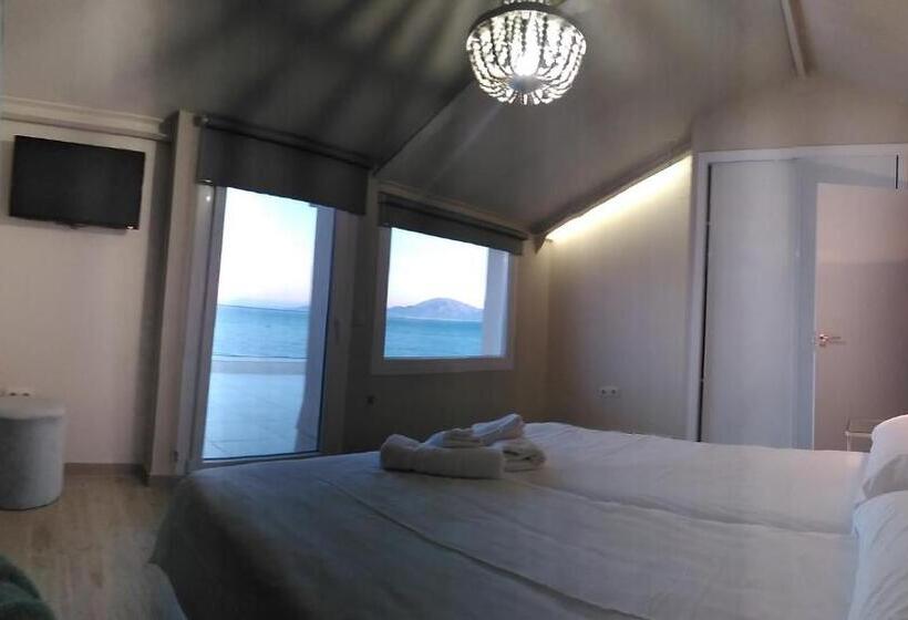 Perhestudio, Punta Carnero Alojamiento Singular