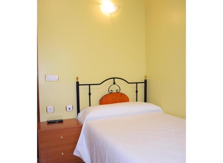 Номер Стандарт Индивидуальный, Hostal Infante Peñafiel