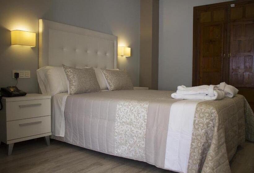 Номер Deluxe с Видом, Infante Antequera