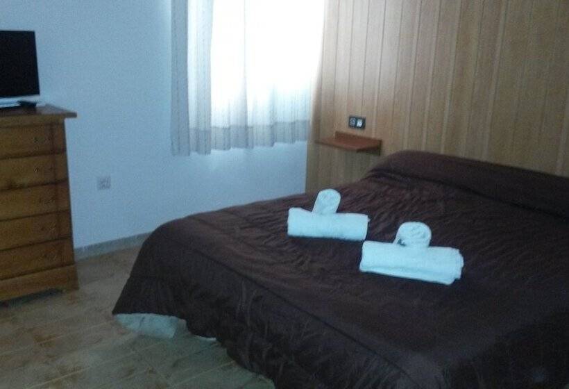Номер Стандарт, Hostal Virgen Del Pilar