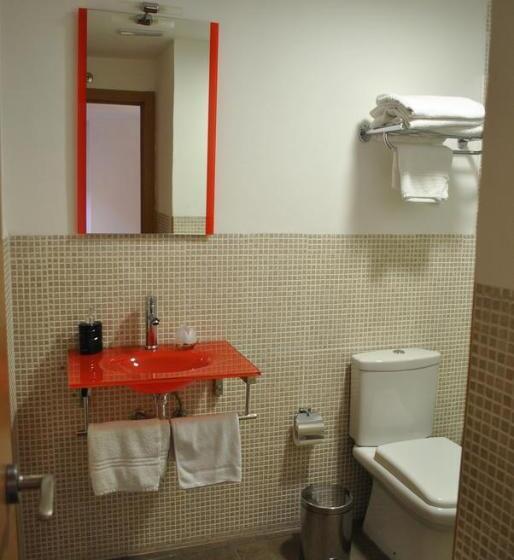 Номер Стандарт Трехместный, Hostal La Catedral