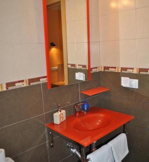Номер Стандарт, Hostal La Catedral