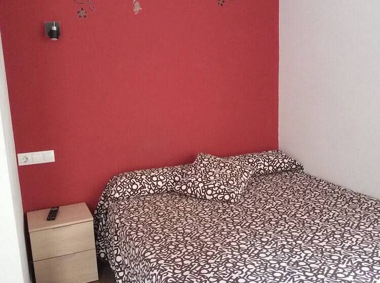 Номер Стандарт, Hostal La Catedral
