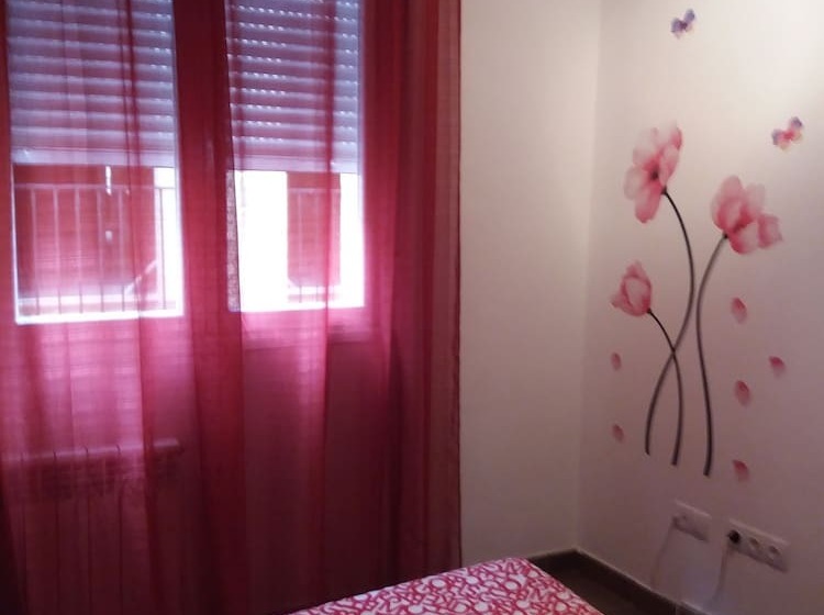 Номер Стандарт, Hostal La Catedral