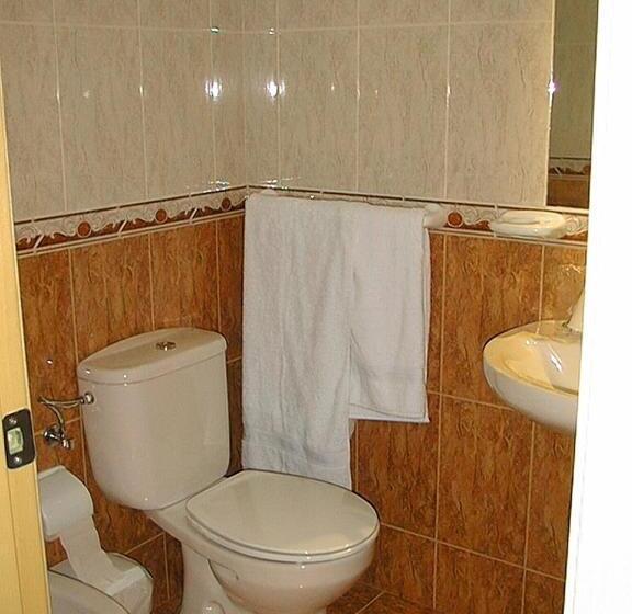 Номер Стандарт, Hostal Restaurante Hermanos Zamora
