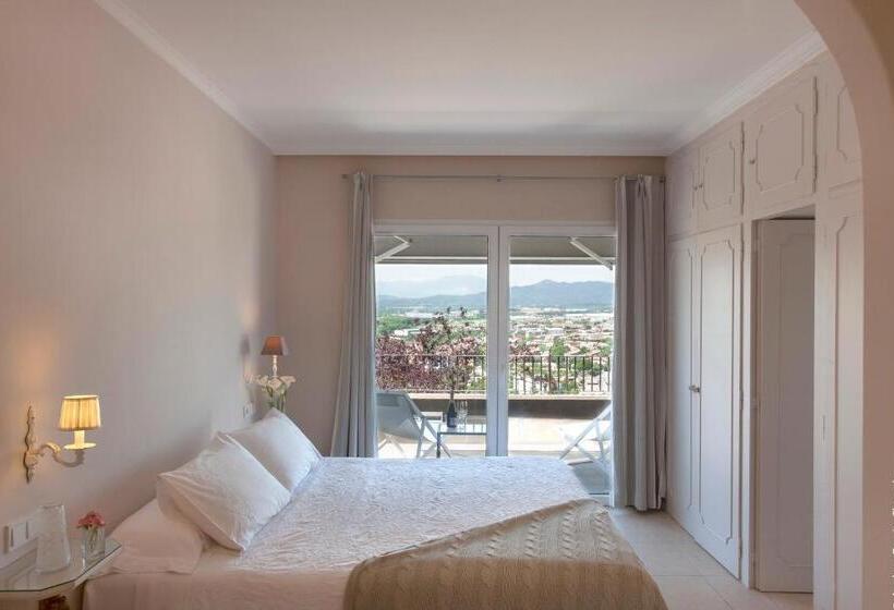 جناح جونيور, Montjuic Boutique Bed & Breakfast Girona