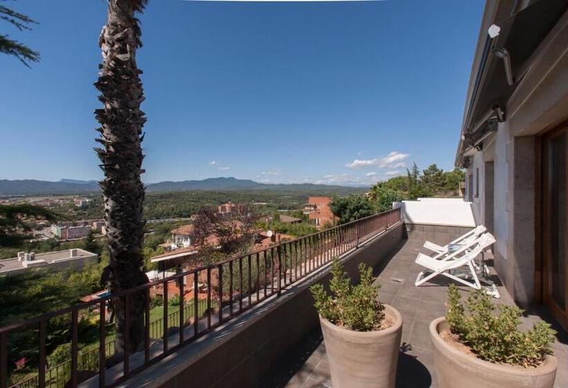 سوییت جونیور لوکس, Montjuic Boutique Bed & Breakfast Girona
