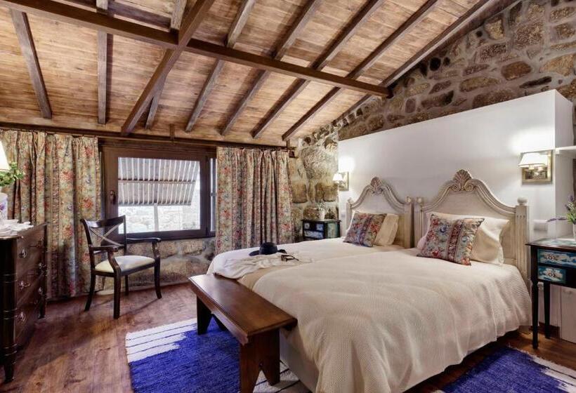Люкс, Casa De Louredo