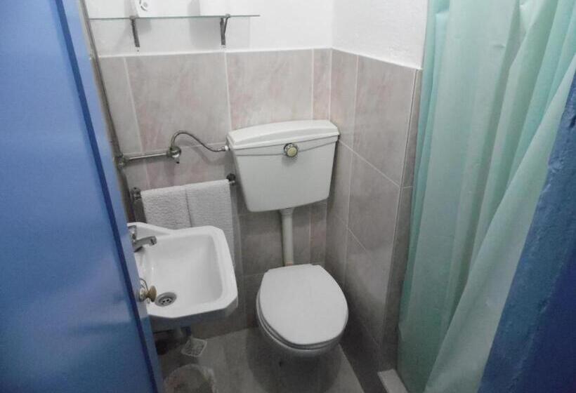 Номер Стандарт, Hospedagem Chave D Ouro