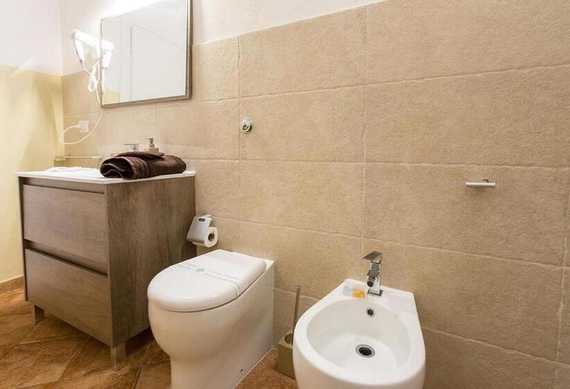 Номер Deluxe Вид на Город, Suite Cagliaritane Notti In Centro