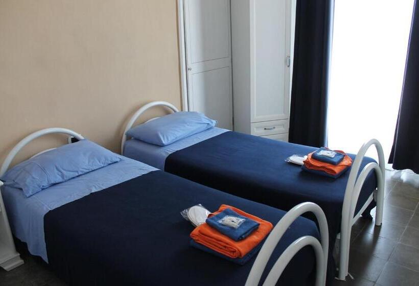 Quarto Standard Banheira Exterior, B&b Stella Marina